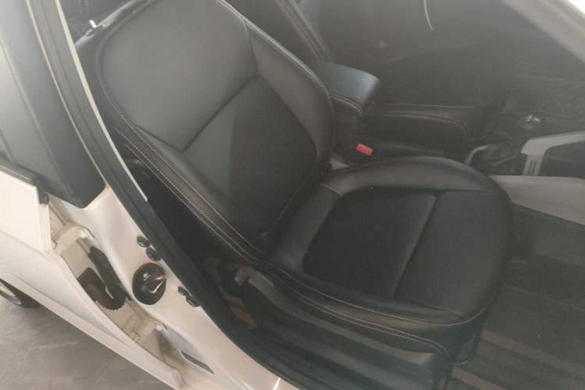 Used Skoda Fabia 2017 1.4L Automatic Car Enjoy Edition Right Front Seat