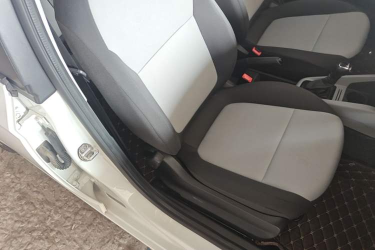 Used Skoda Fabia 2017 1.4L Automatic Car Enjoy Edition Right Front Seat
