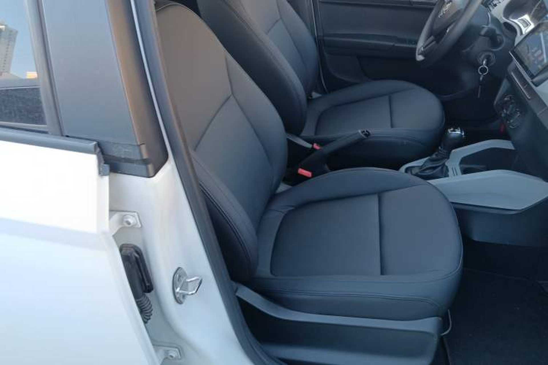 Used Skoda Fabia 2017 1.4L Automatic Car Enjoy Edition Right Front Seat
