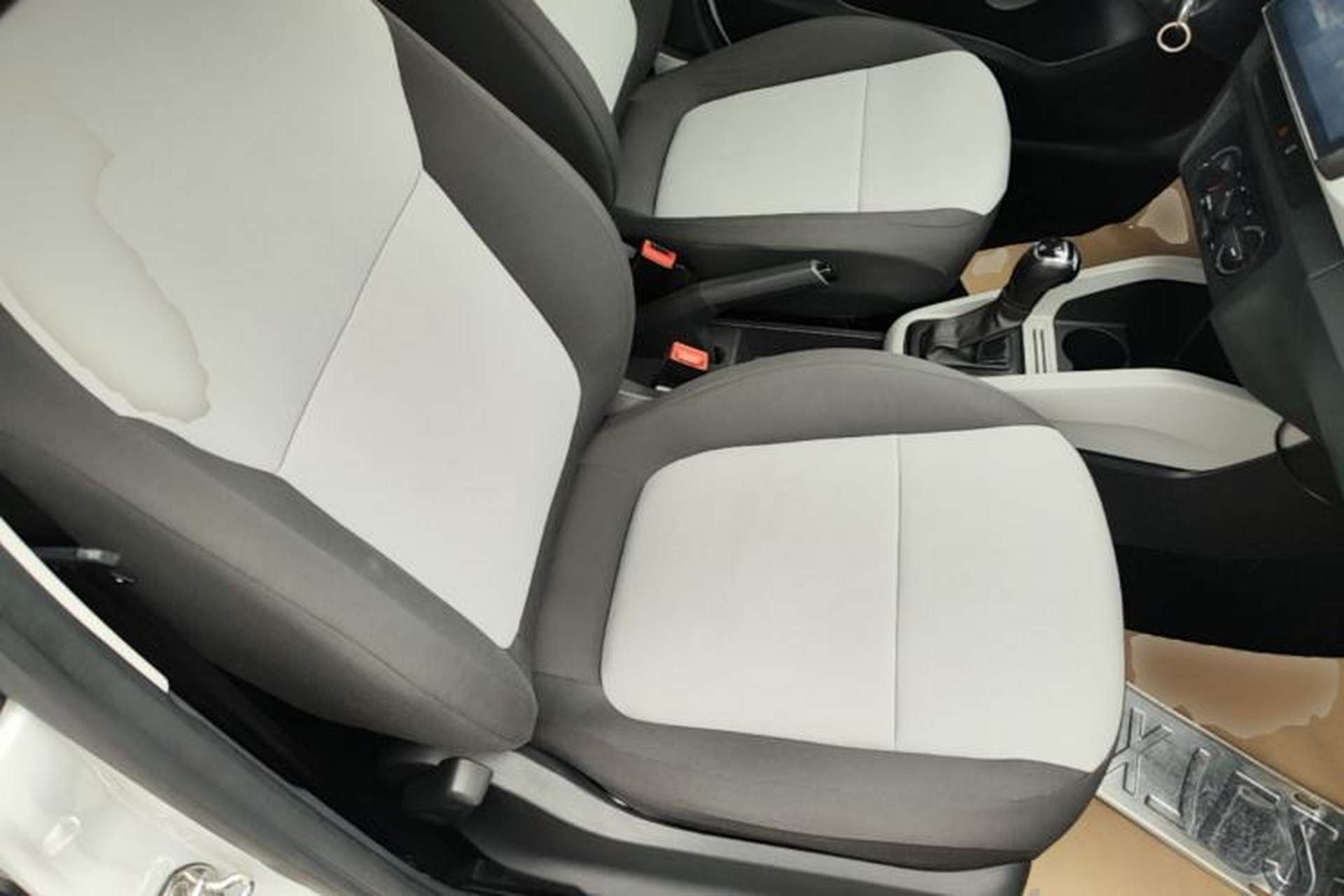 Used Skoda Fabia 2017 1.4L Automatic Car Enjoy Edition Right Front Seat