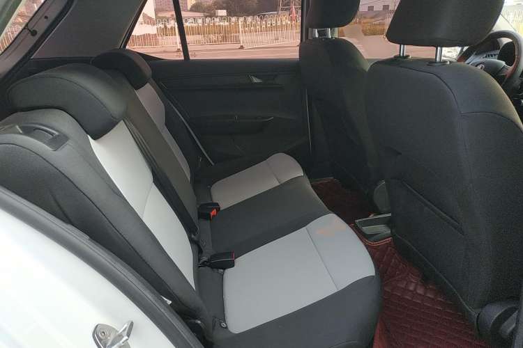 Used Skoda Fabia 2017 1.4L Automatic Car Enjoy Edition Right Rear Seat