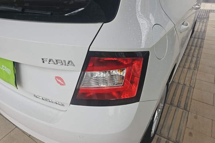 Used Skoda Fabia 2017 1.4L Automatic Car Enjoy Edition Right Rear Taillight