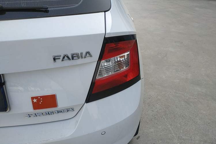 Used Skoda Fabia 2017 1.4L Automatic Car Enjoy Edition Right Rear Taillight