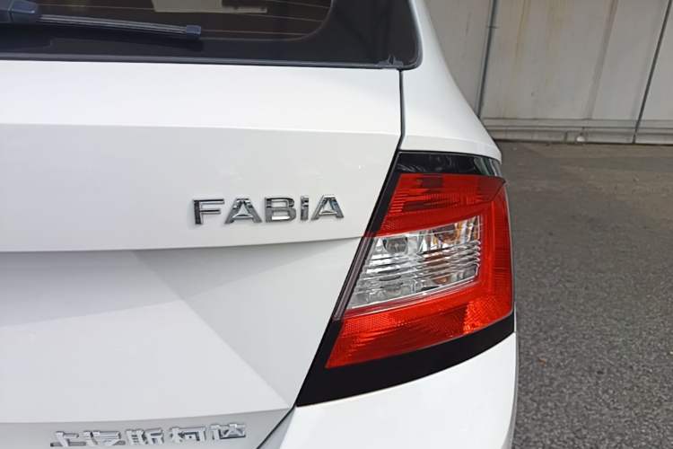 Used Skoda Fabia 2017 1.4L Automatic Car Enjoy Edition Right Rear Taillight