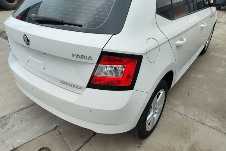 Used Skoda Fabia 2017 1.4L Automatic Car Enjoy Edition Right Rear Taillight