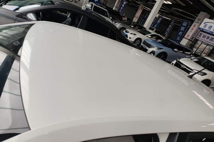 Used Skoda Fabia 2017 1.4L Automatic Car Enjoy Edition Roof