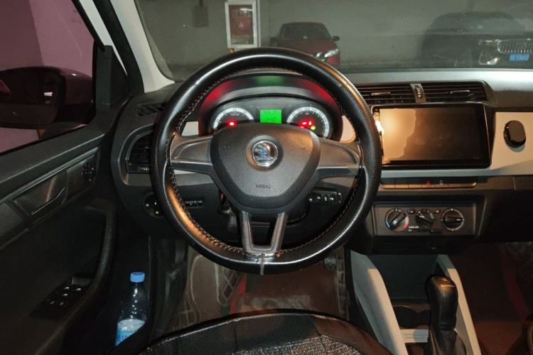 Used Skoda Fabia 2017 1.4L Automatic Car Enjoy Edition Steering Wheel