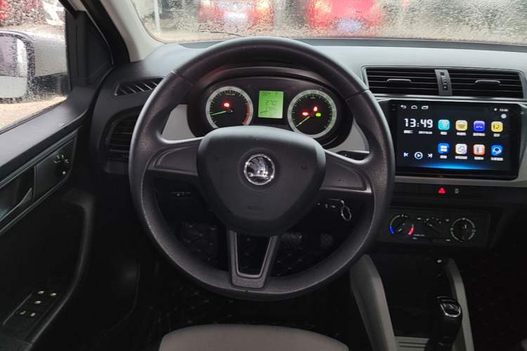 Used Skoda Fabia 2017 1.4L Automatic Car Enjoy Edition Steering Wheel