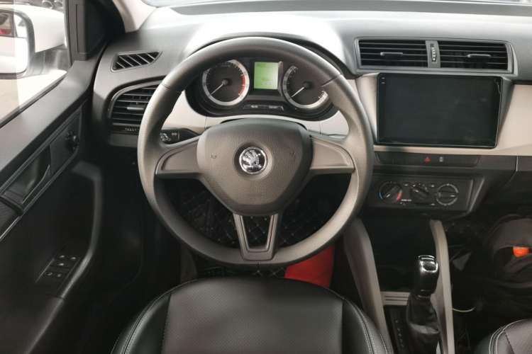 Used Skoda Fabia 2017 1.4L Automatic Car Enjoy Edition Steering Wheel