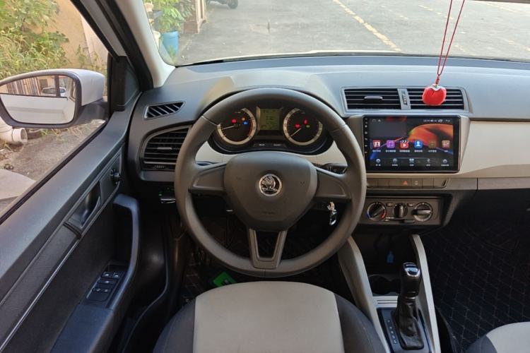 Used Skoda Fabia 2017 1.4L Automatic Car Enjoy Edition Steering Wheel