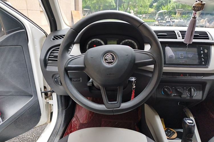 Used Skoda Fabia 2017 1.4L Automatic Car Enjoy Edition Steering Wheel