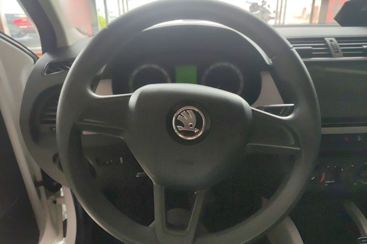 Used Skoda Fabia 2017 1.4L Automatic Car Enjoy Edition Steering Wheel