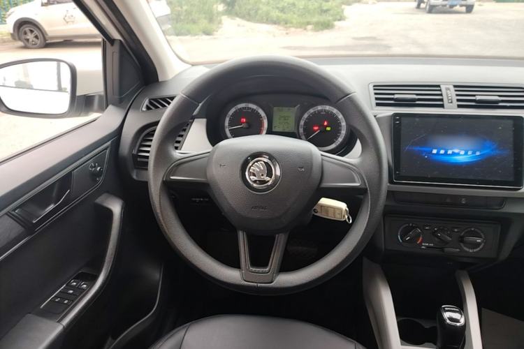Used Skoda Fabia 2017 1.4L Automatic Car Enjoy Edition Steering Wheel