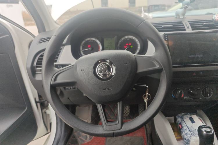 Used Skoda Fabia 2017 1.4L Automatic Car Enjoy Edition Steering Wheel