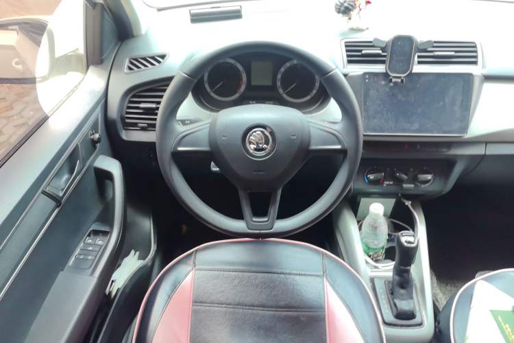 Used Skoda Fabia 2017 1.4L Automatic Car Enjoy Edition Steering Wheel