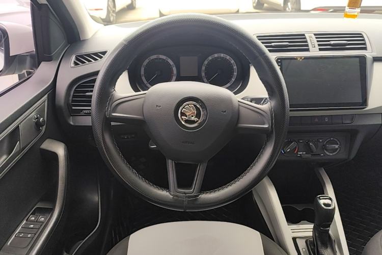Used Skoda Fabia 2017 1.4L Automatic Car Enjoy Edition Steering Wheel