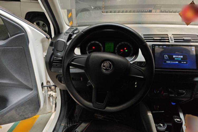 Used Skoda Fabia 2017 1.4L Automatic Car Enjoy Edition Steering Wheel