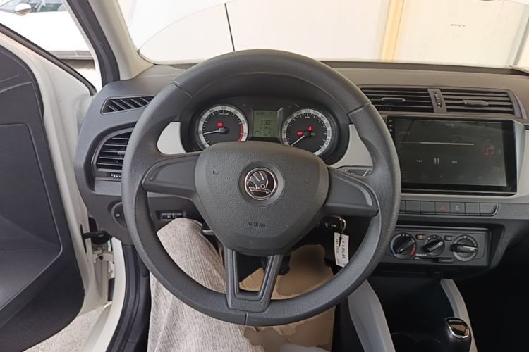 Used Skoda Fabia 2017 1.4L Automatic Car Enjoy Edition Steering Wheel