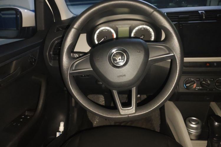 Used Skoda Fabia 2017 1.4L Automatic Car Enjoy Edition Steering Wheel