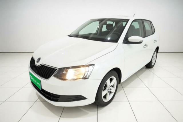Skoda Fabia 2017 1.4L Automatic Car Enjoy Edition usado