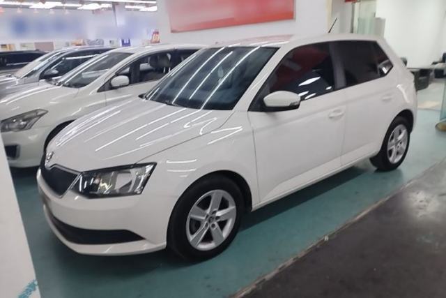 Used Skoda Fabia 2017 1.4L Automatic Car Enjoy Edition