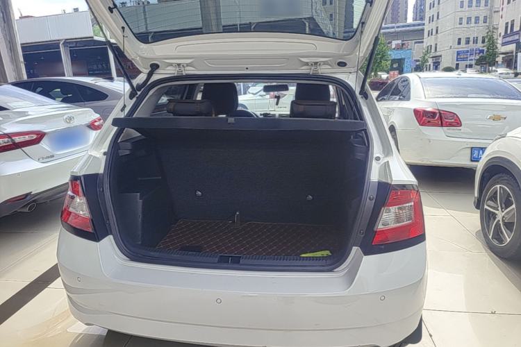 Used Skoda Fabia 2017 1.4L Automatic Car Enjoy Edition Trunk