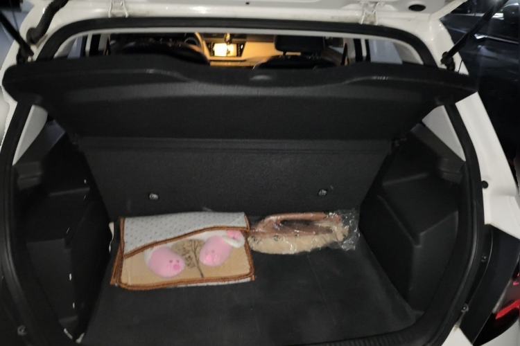 Used Skoda Fabia 2017 1.4L Automatic Car Enjoy Edition Trunk