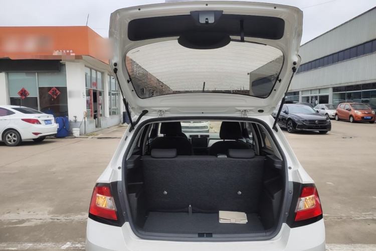 Used Skoda Fabia 2017 1.4L Automatic Car Enjoy Edition Trunk