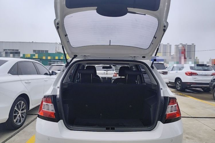 Used Skoda Fabia 2017 1.4L Automatic Car Enjoy Edition Trunk