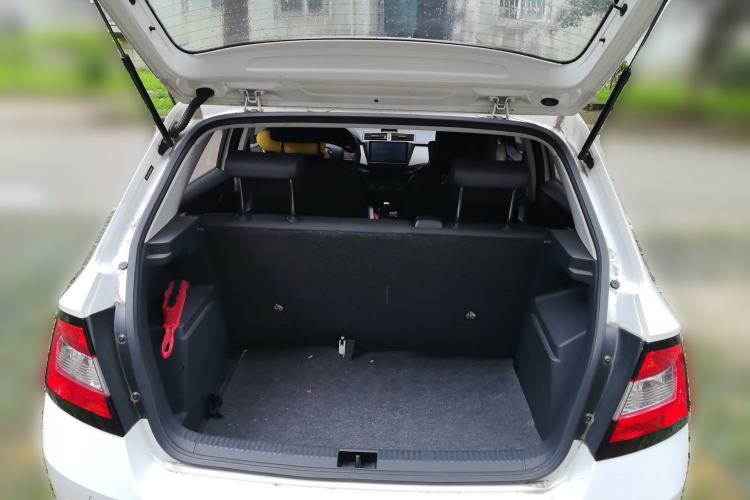 Used Skoda Fabia 2017 1.4L Automatic Car Enjoy Edition Trunk