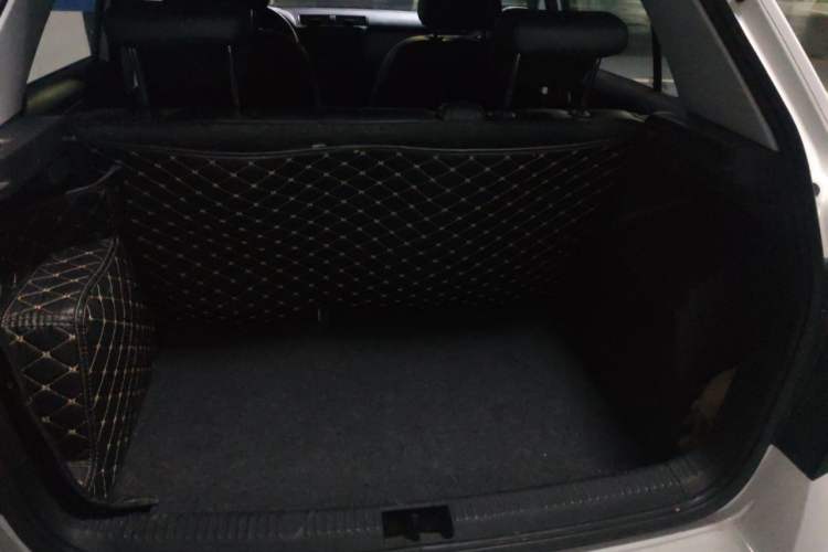 Used Skoda Fabia 2017 1.4L Automatic Car Enjoy Edition Trunk