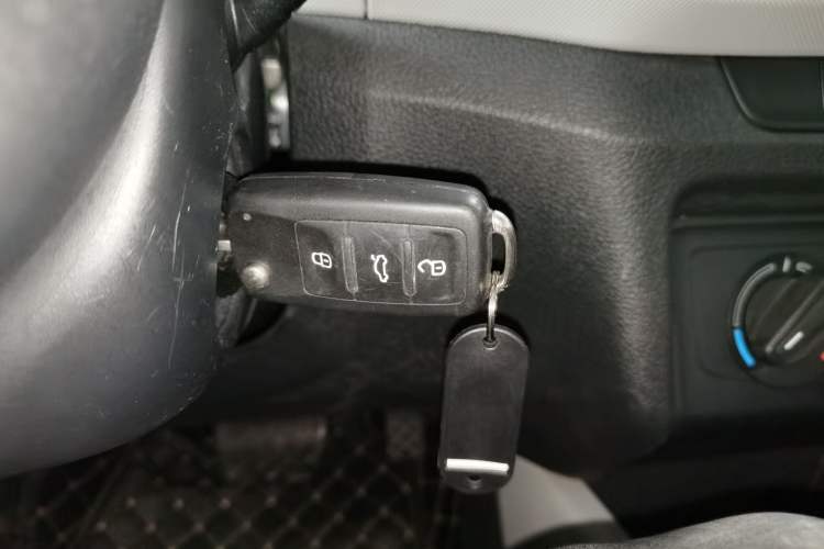 Used Skoda Fabia 2017 1.4L Automatic Car Enjoy Edition Vehicle Key