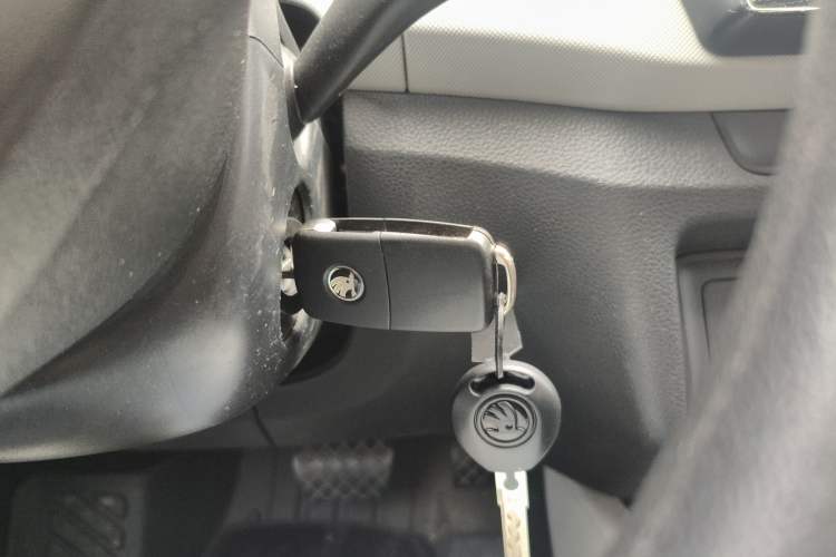 Used Skoda Fabia 2017 1.4L Automatic Car Enjoy Edition Vehicle Key