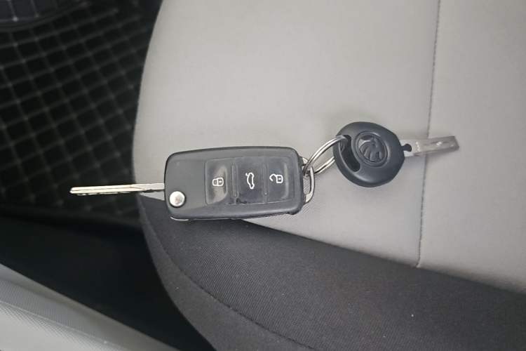 Used Skoda Fabia 2017 1.4L Automatic Car Enjoy Edition Vehicle Key