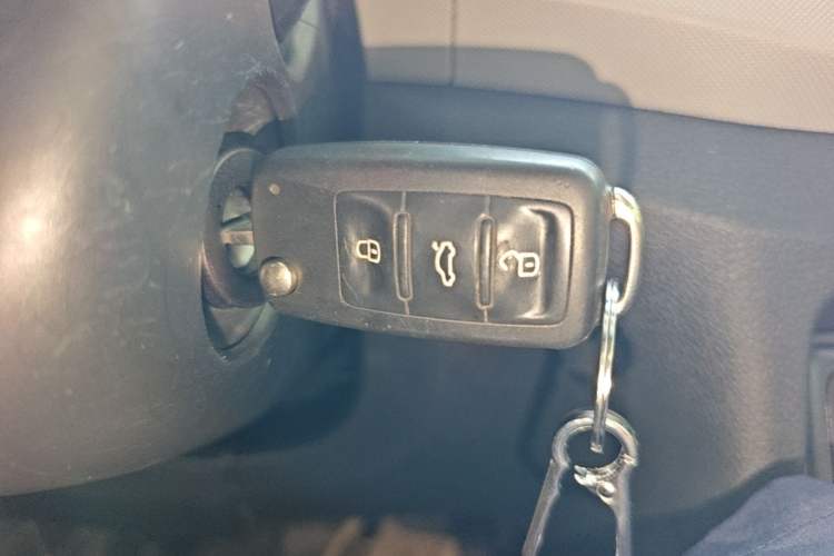 Used Skoda Fabia 2017 1.4L Automatic Car Enjoy Edition Vehicle Key