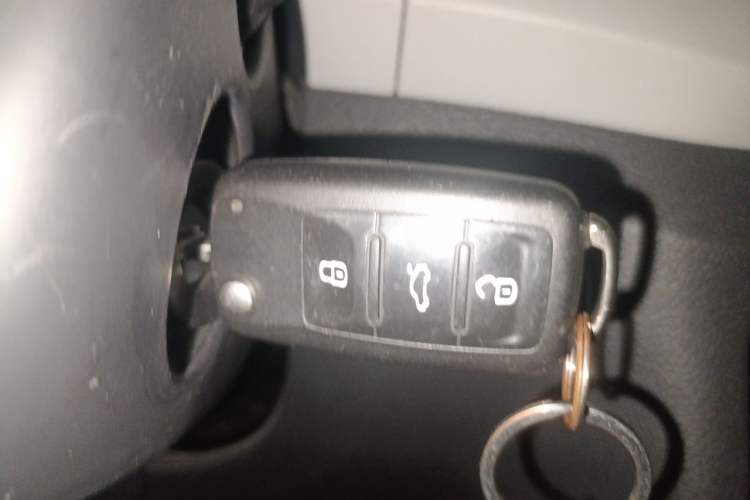 Used Skoda Fabia 2017 1.4L Automatic Car Enjoy Edition Vehicle Key