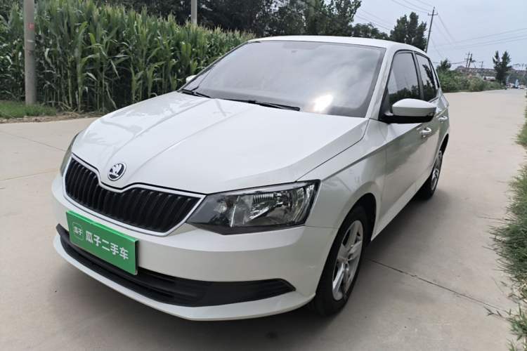 Used Skoda Fabia 2017 1.4L Automatic Car Enjoy Edition Guazi used car, China used car export, Used car for sale, Used cars, Cheapest cars for sale