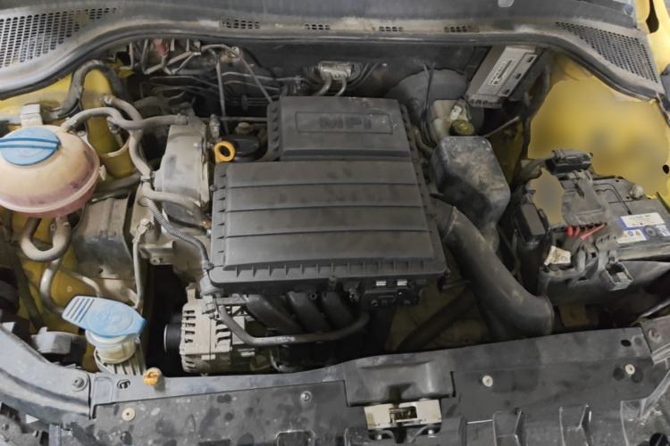 Used Skoda Fabia 2017 1.6L Automatic Sport Edition Engine Bay