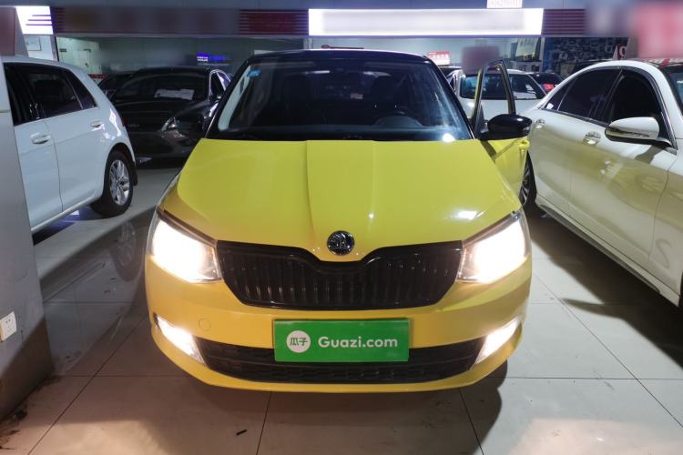 Used Skoda Fabia 2017 1.6L Automatic Sport Edition Exterior 1
