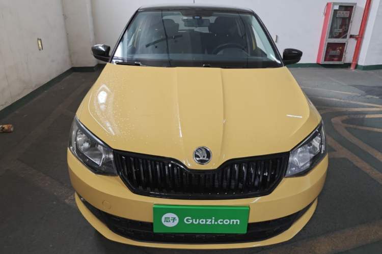 Used Skoda Fabia 2017 1.6L Automatic Sport Edition Front