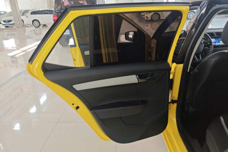 Used Skoda Fabia 2017 1.6L Automatic Sport Edition Left Rear Door Interior