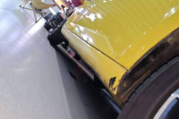Used Skoda Fabia 2017 1.6L Automatic Sport Edition Right Side Sill