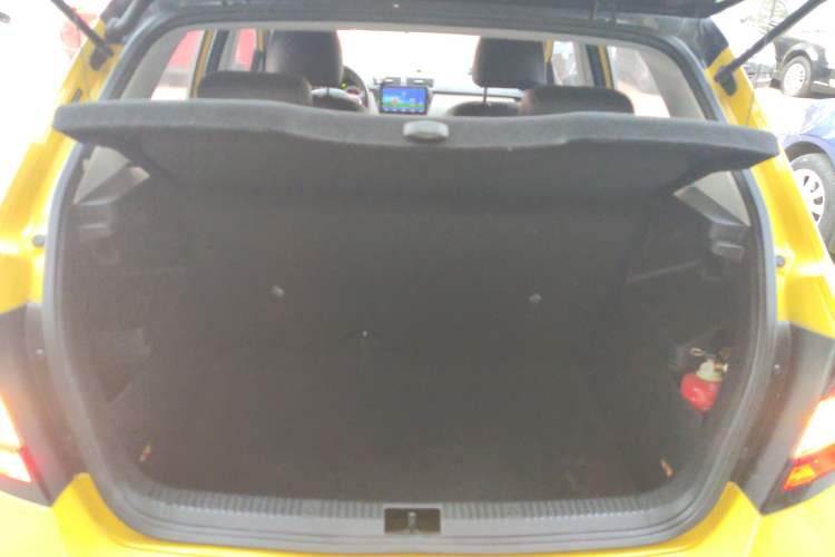 Used Skoda Fabia 2017 1.6L Automatic Sport Edition Trunk