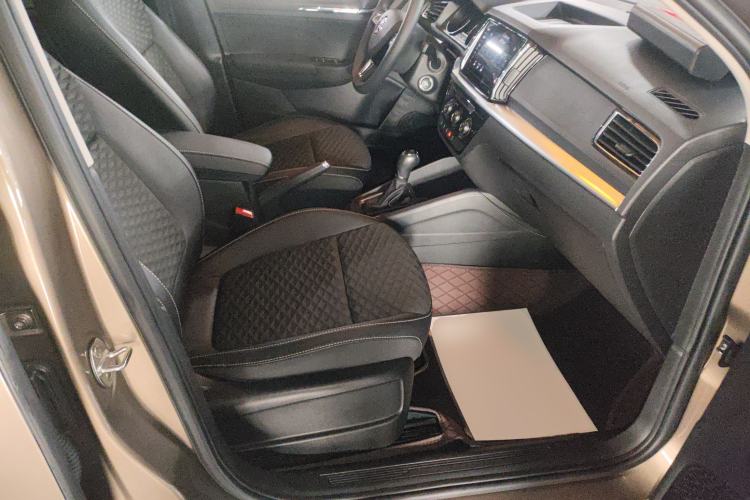 Used Skoda Kamiq 2020 1.5L Automatic Comfort Edition Right Front Seat