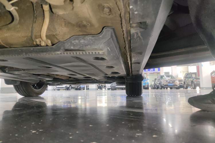 Used Skoda Kamiq 2020 1.5L Automatic Comfort Edition Right Side Sill