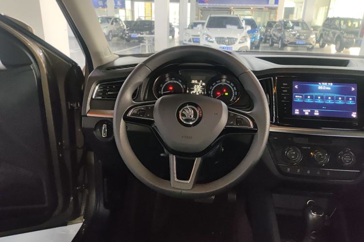 Used Skoda Kamiq 2020 1.5L Automatic Comfort Edition Steering Wheel