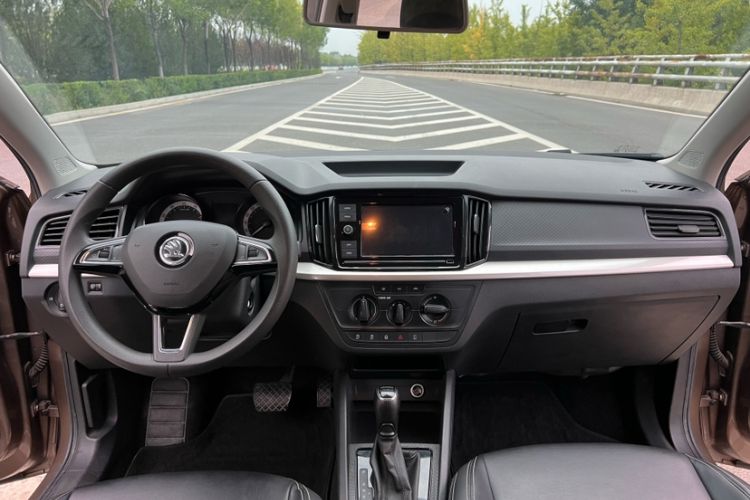 Used Skoda Kamiq 2018 1.5L Automatic Standard Version China V Emission Standard Interior 1