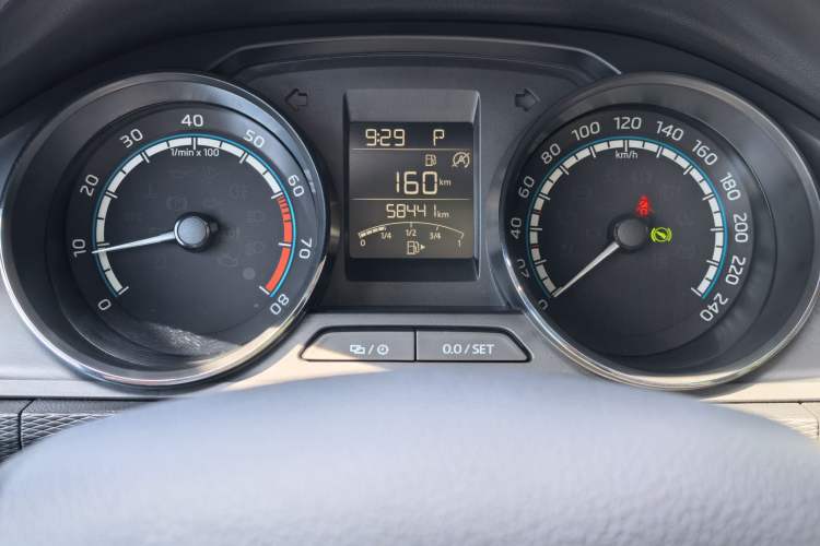 Used Skoda Kamiq 2020 Facelifted GT 1.5L Automatic Flagship Version China VI Standard Odometer Close Up