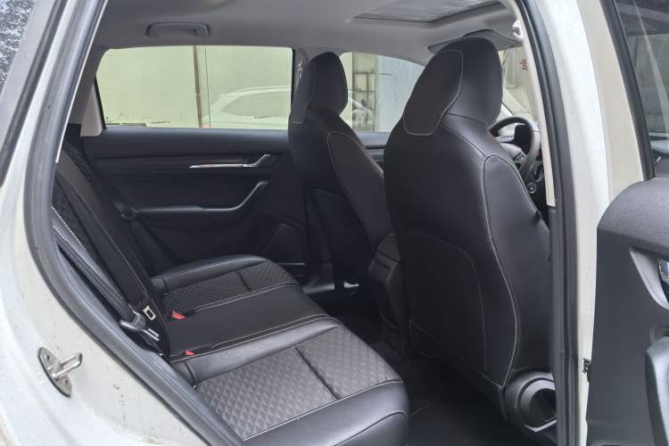 Used Skoda Kamiq 2018 1.5L Automatic Comfort Edition China VI Standard Interior 7