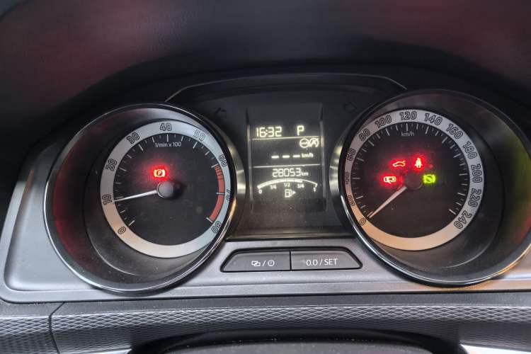 Used Skoda Kamiq 2018 1.5L Automatic Comfort Edition China VI Standard Odometer Close Up